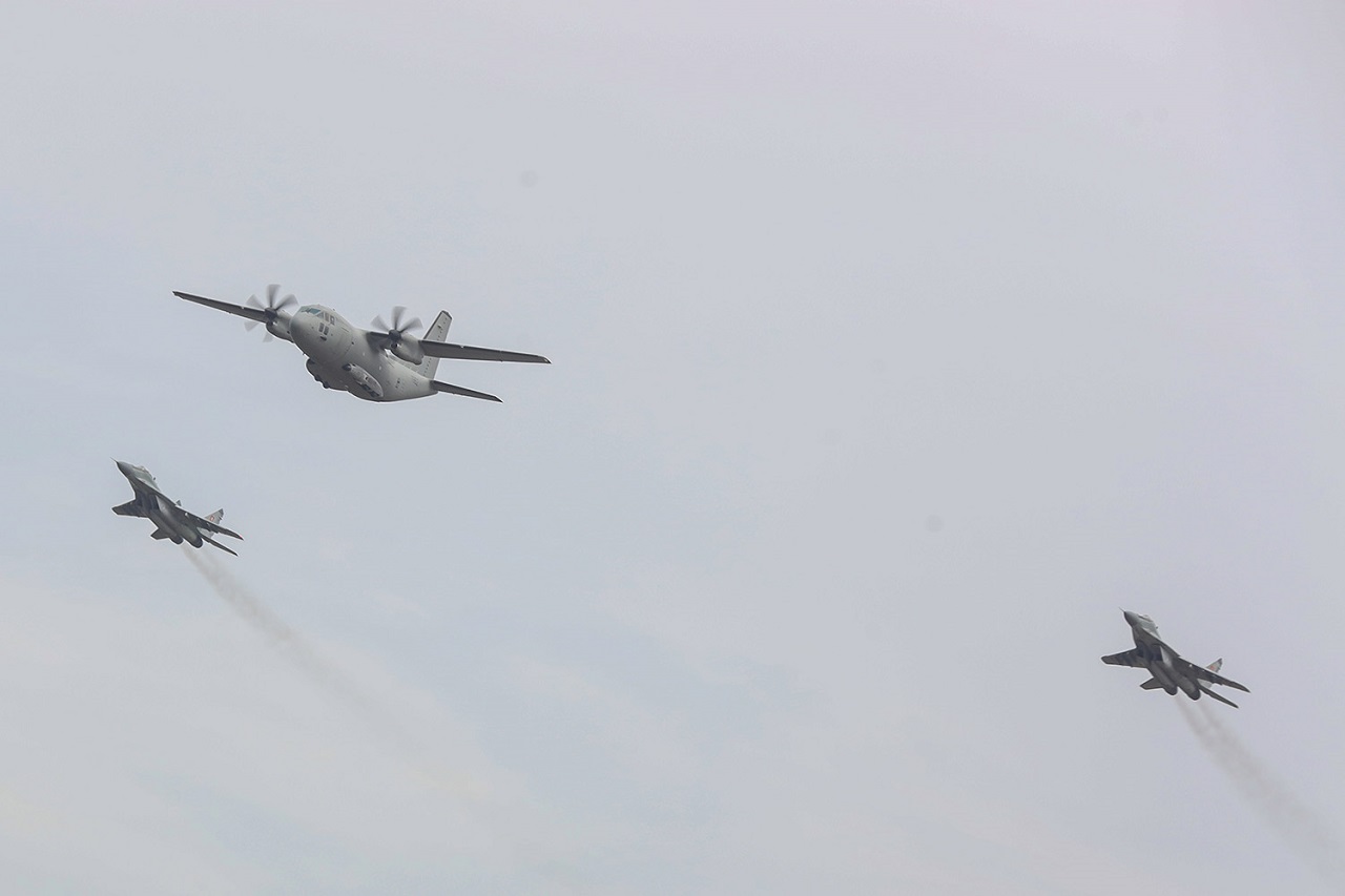 Valášek, Krúpa i Šeliga podporujú poslanie stíhačiek Mig-29 na Ukrajinu