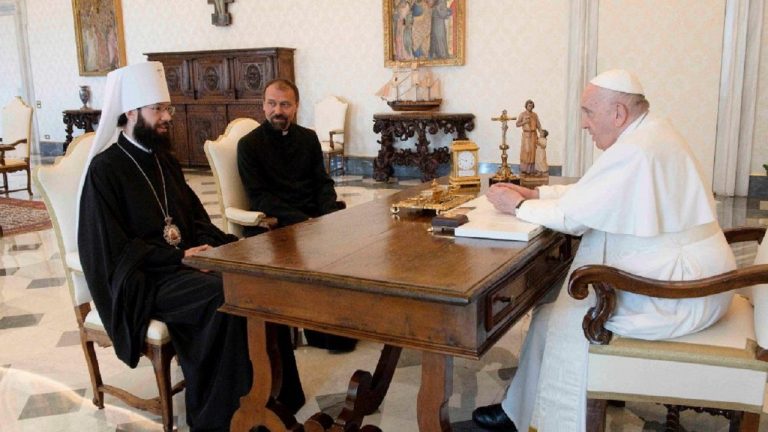 Pápež prijal metropolitu Antonija