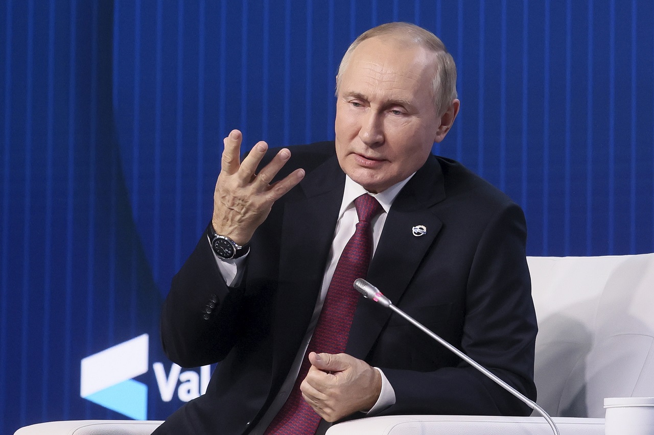 Putinova vtipná odpoveď: reakcia Ruska na strop cien ropy je úplným “prekvapením”