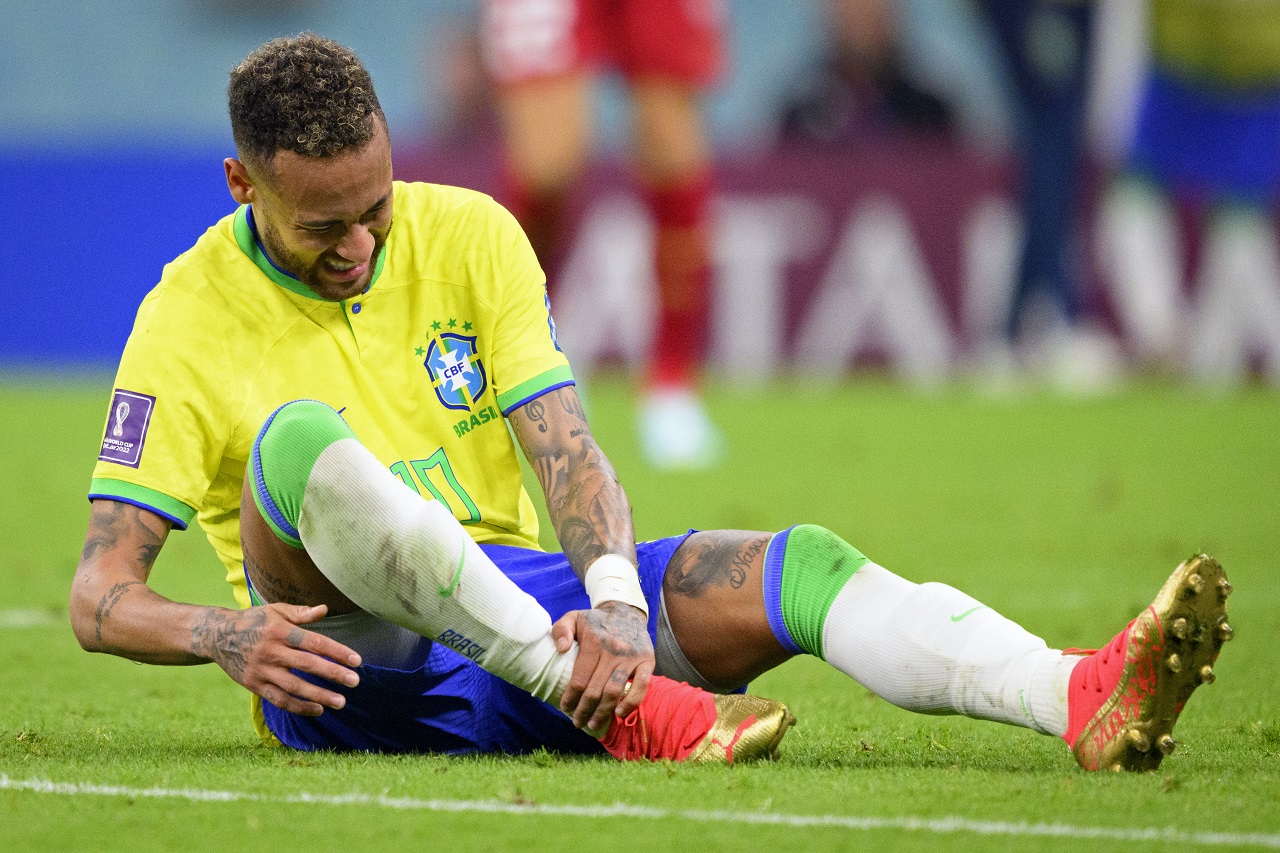 Neymar si podvrtol členok, zranenie posúdia do 48 hodín