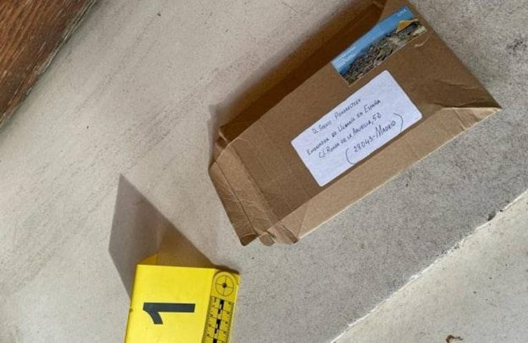 Rozosielanie "poštových bômb" v Španielsku pokračuje