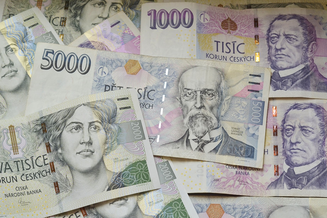 peniaze, české koruny