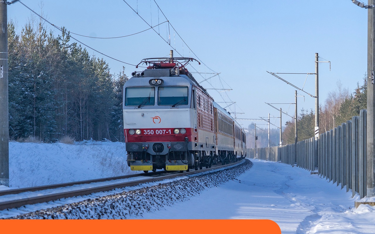ŽSR ukončili po nehode nákladného vlaku v Žiline všetky práce