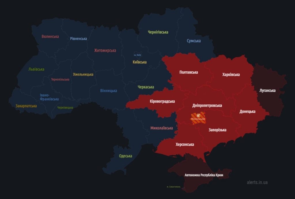 Letecký poplach vo viacerých regiónoch Ukrajiny