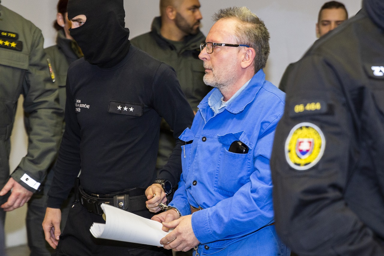 Vyšetrovateľ navrhol v kauze vraždy Tutiho obžalovať Róberta Lališa