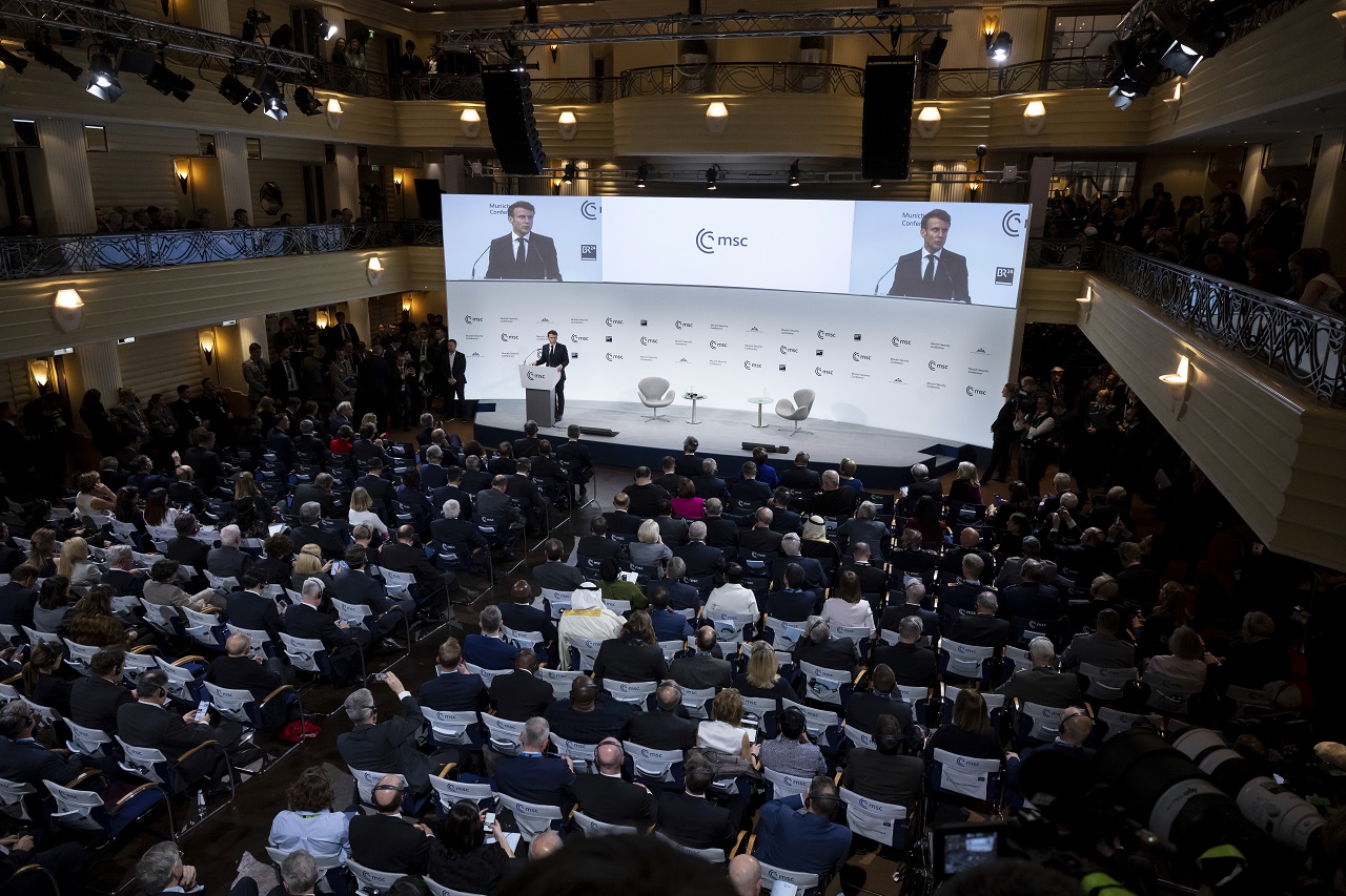 Začalo sa Mníchovské bezpečnostné fórum, ktoré nie je javiskom pre sabotérov mieru