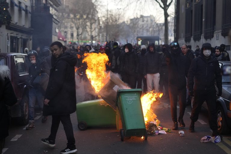 Francúzsko dôchodky reforma štrajk protesty