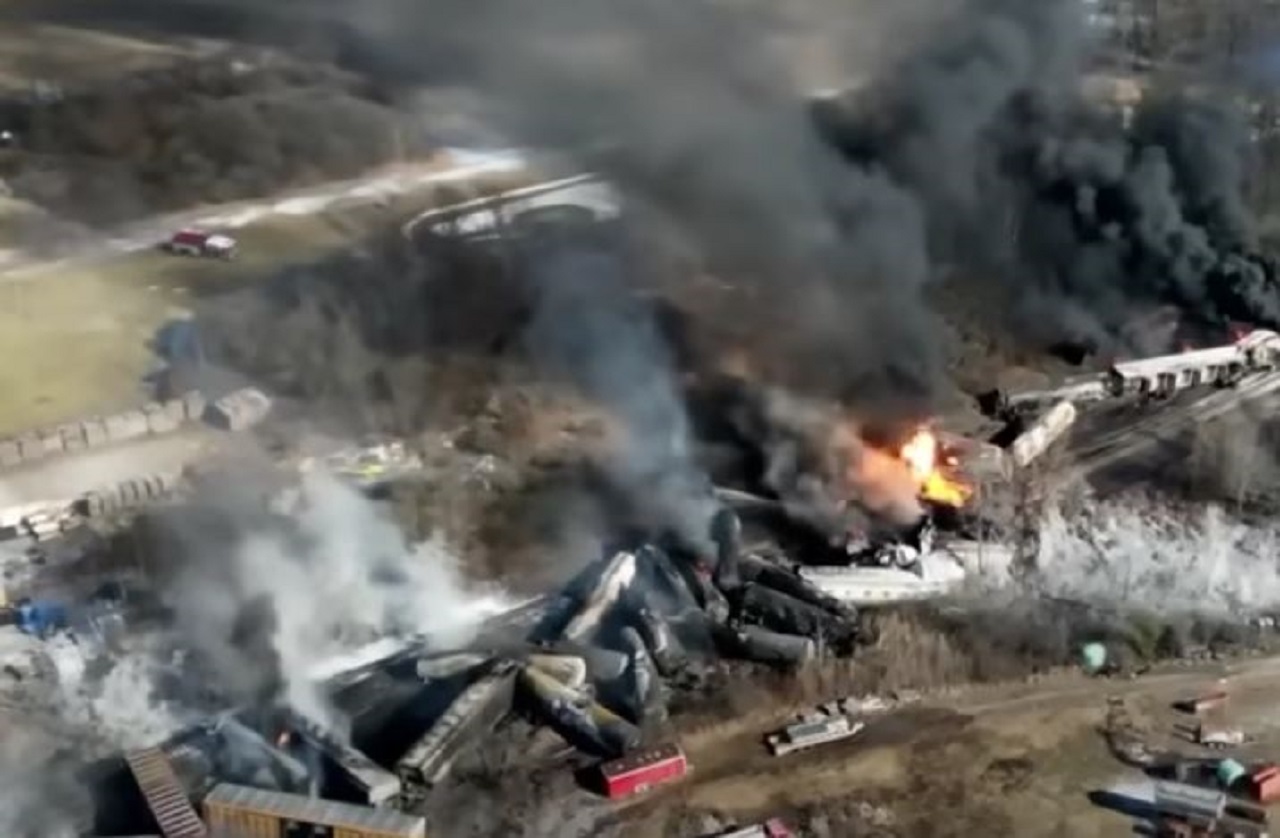 Draxler: Havária “toxického vlaku” veľa vypovedá o stave USA