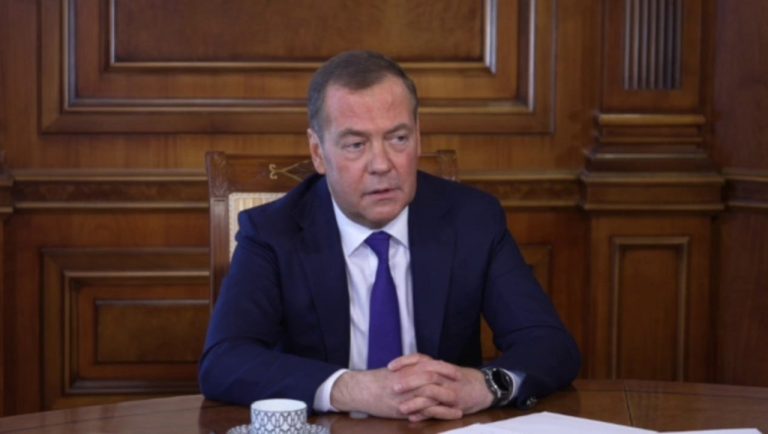 zástupca šéfa ruskej Bezpečnostnej rady Dmitrij Medvedev