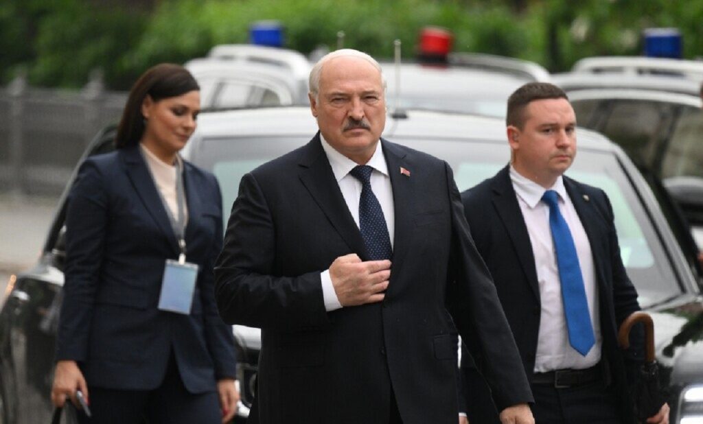 Lukašenko, prezident Bieloruska, pricestoval do Kremľa na zasadnutie Najvyššej eurázijskej hospodárskej rady