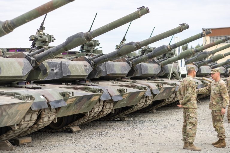 Do Nemecka dorazili americké tanky Abrams
