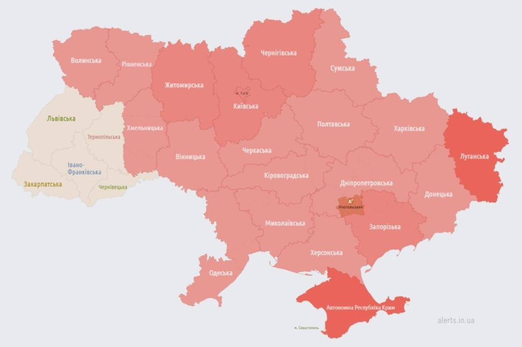 Na celej Ukrajine sa už ozývajú poplašné signály