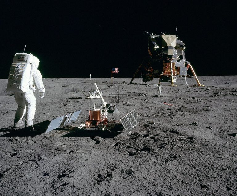 Buzz Aldrin a pristávací modul