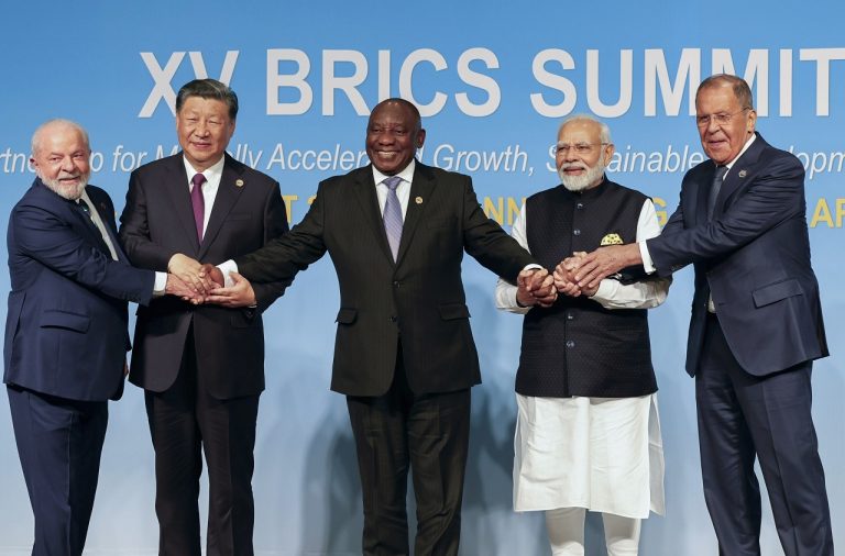 Summit BRICS - deň prvý