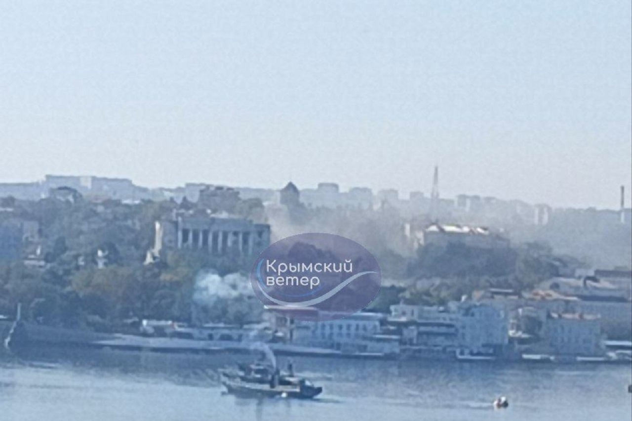 Ďalší mohutný zvukový signál bolo počuť v Sevastopole