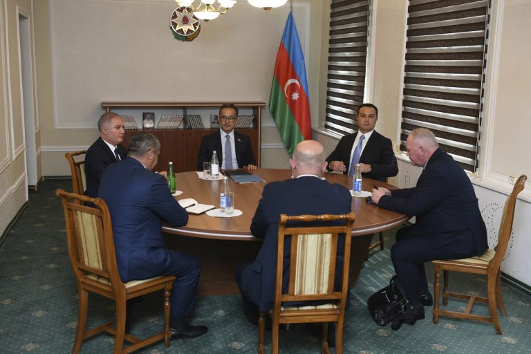 Delegácia z Náhorného Karabachu pricestovala do Jevlachu na rozhovory