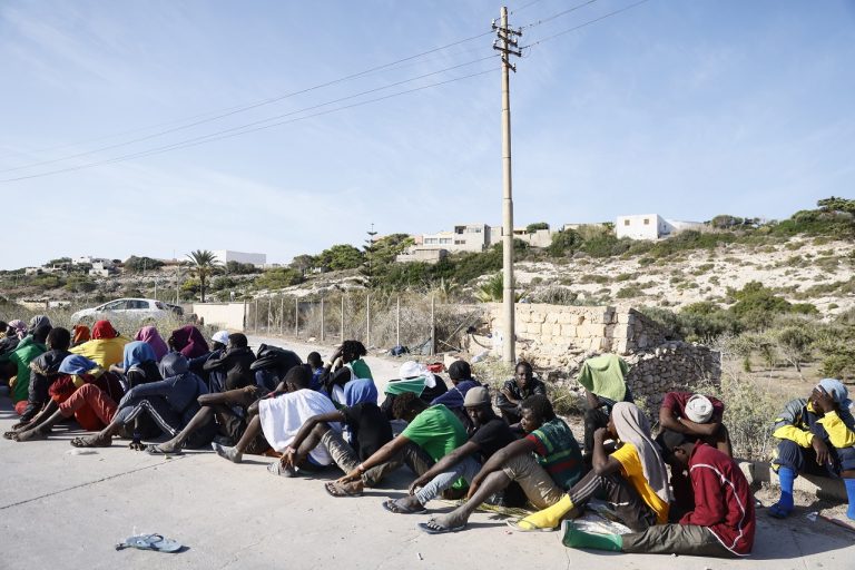 Migranti na sicílskom ostrove Lampedusa