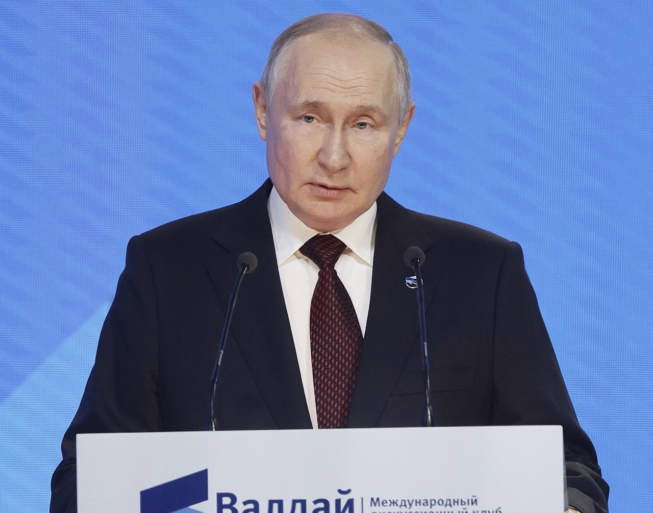 Ako si vysvetliť Putinov zmierlivý tón na Valdajskom fóre