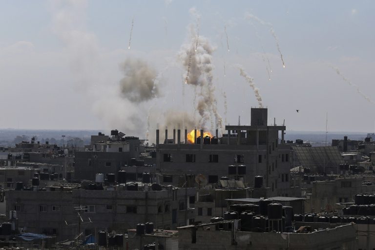 Izraelský letecký útok na Rafah
