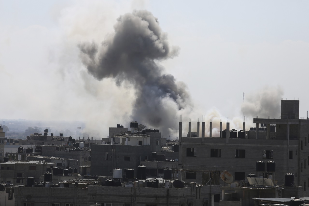 NAŽIVO: Izraelské sily podnikajú „rozsiahle“ nálety na mnohých miestach Pásma Gazy