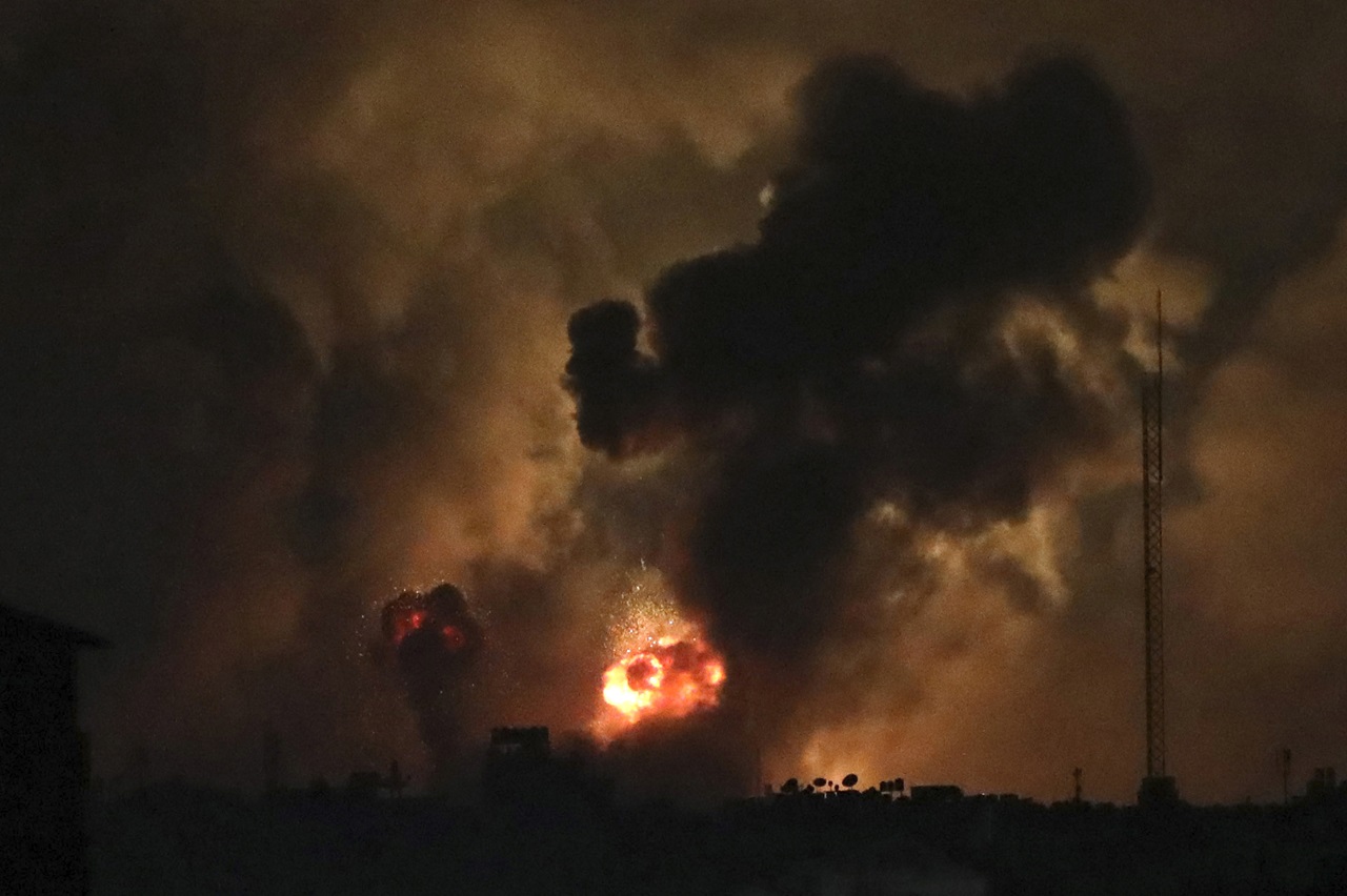 Situácia je nepriehľadná a veľmi napätá. Čo sa deje v pásme Gazy?