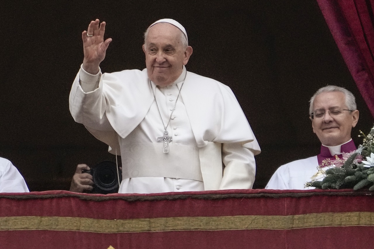 Pápež František vo svojom vianočnom príhovore odsúdil potraty