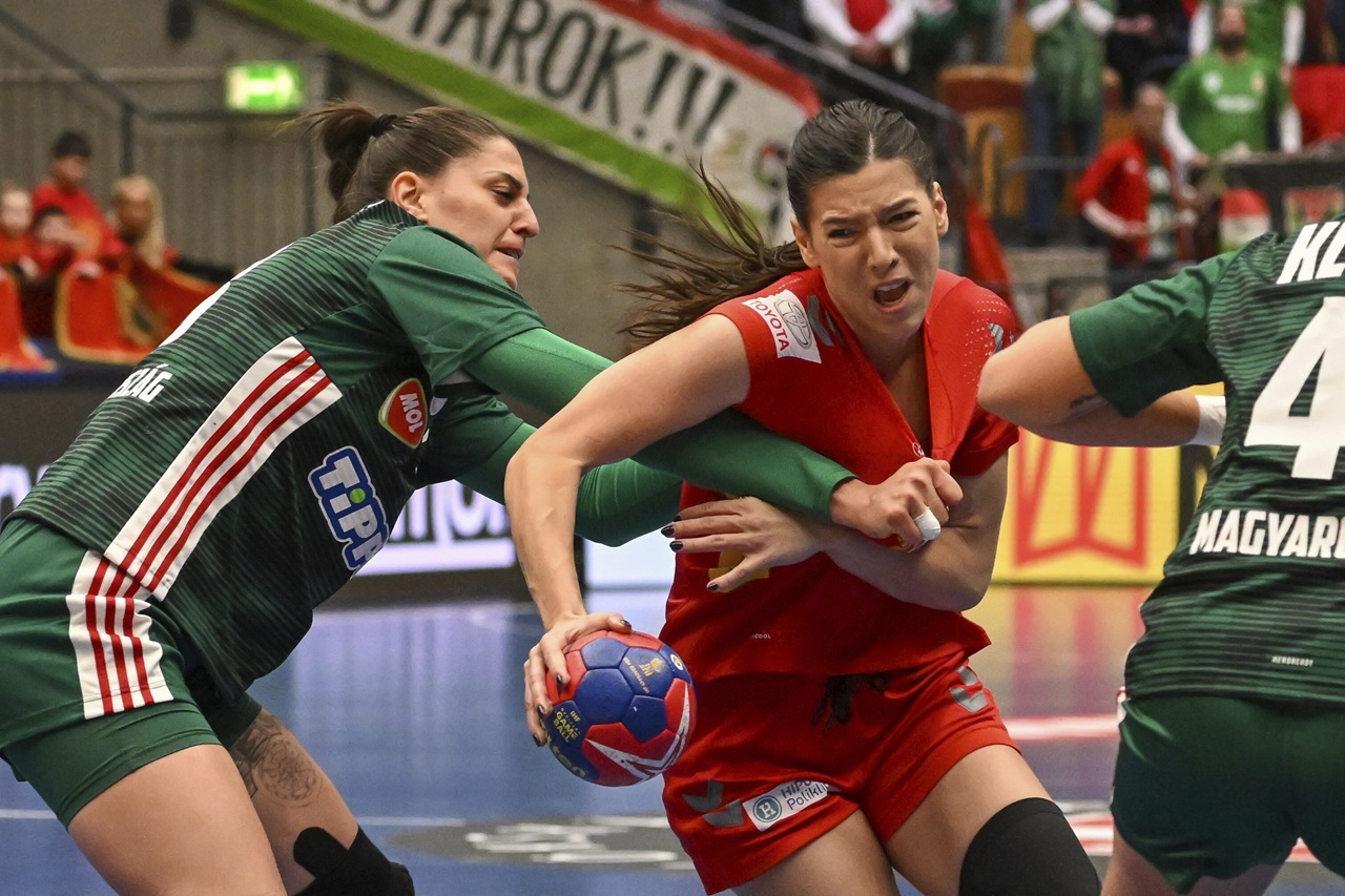 Women's Handball Worlds Maďarsko - Čierna hora