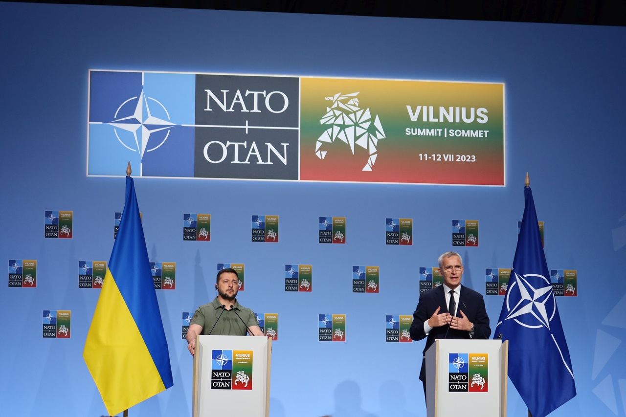 Ktoré krajiny sú za pozvanie Ukrjajiny do NATO a ktoré sú proti