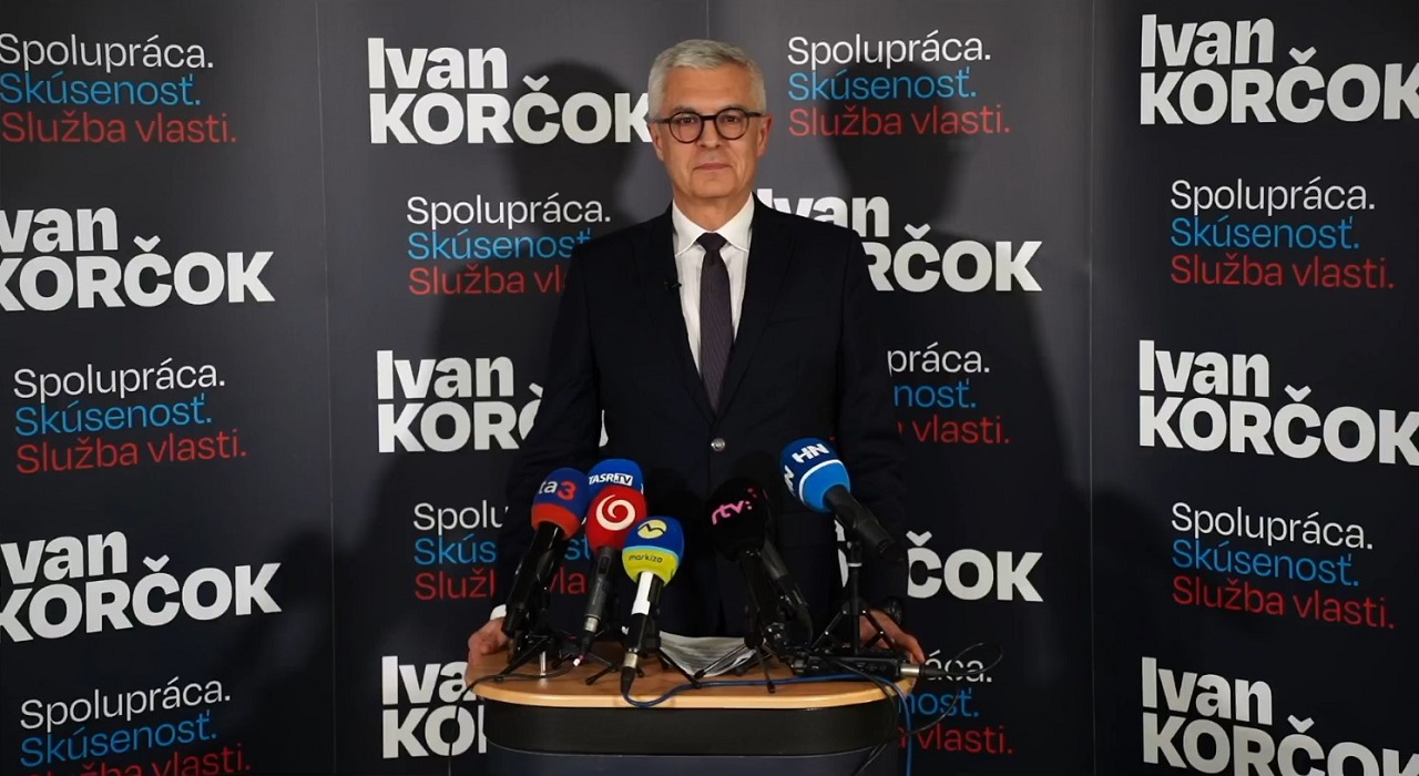 Pirátska strana podporuje kandidatúru Ivana Korčoka za prezidenta SR