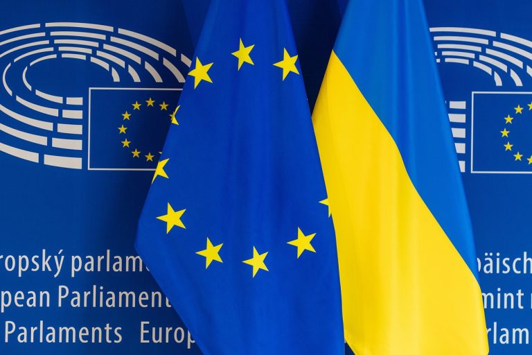 vlajky Ukrajina EU