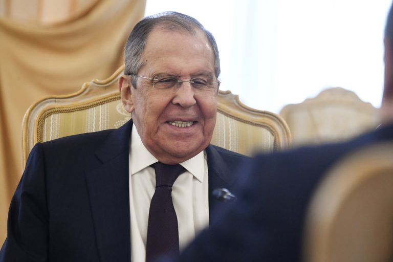 Stretnutie šéfov diplomacie Ruska a Srbska
