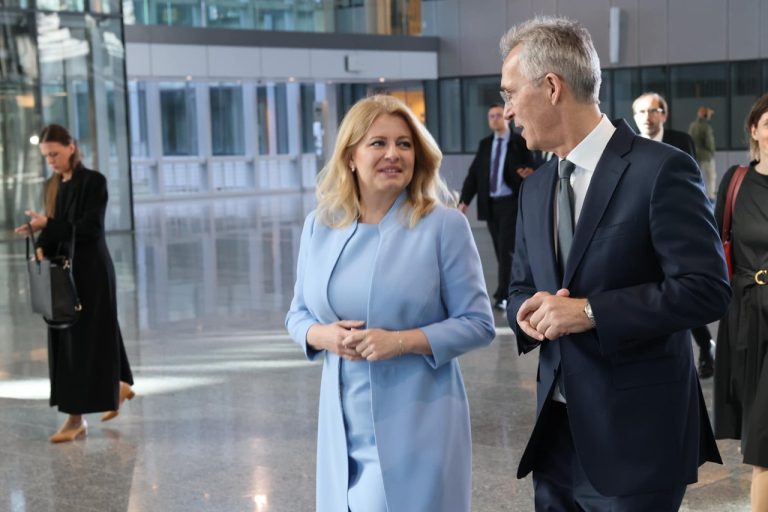Prezidentka s generálnym tajomníkom NATO Jensom Stoltenbergom v Bruseli