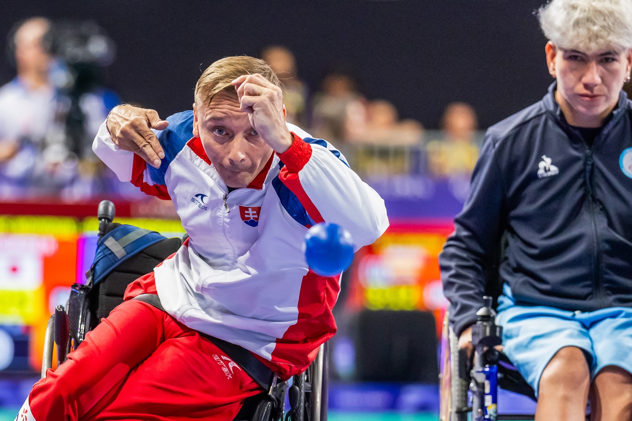 Mezík postúpil do semifinále v kategórii BC2