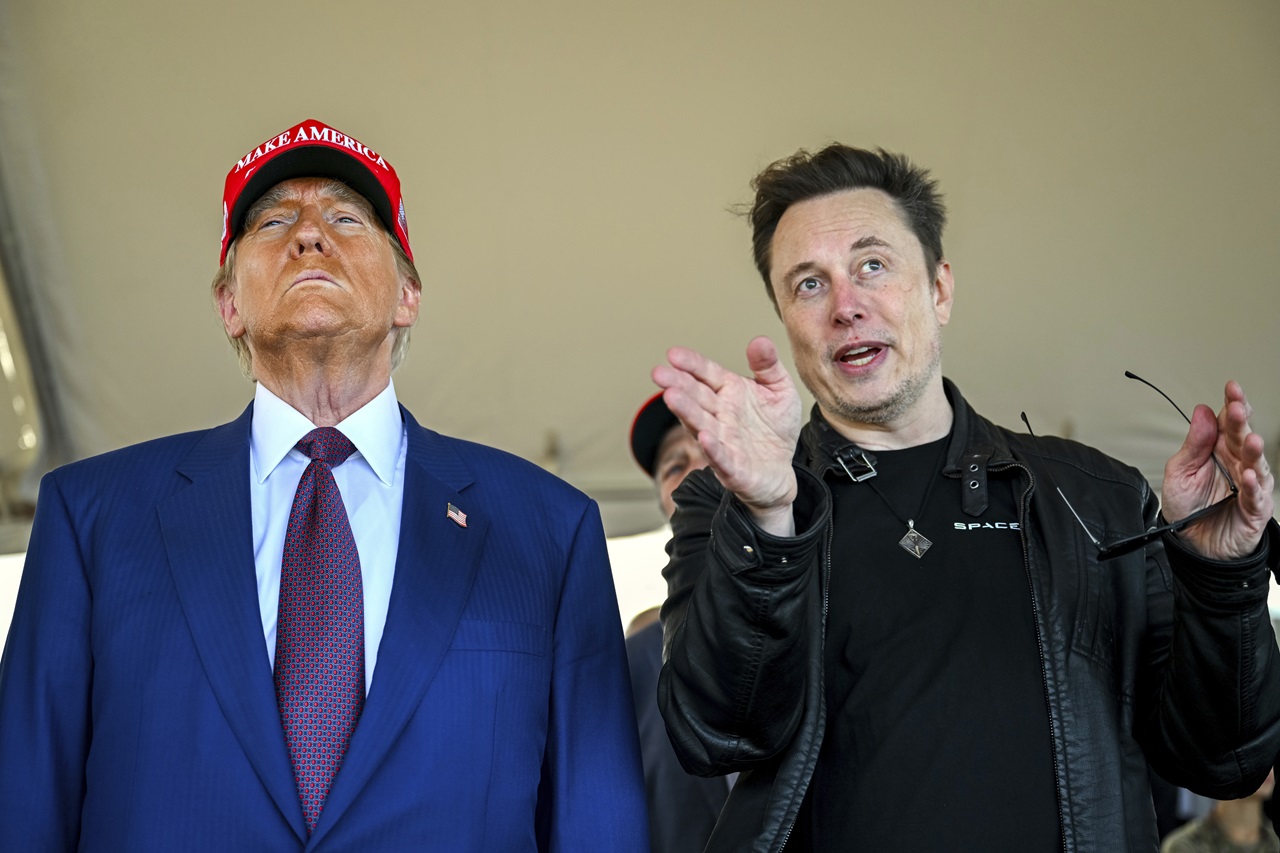 Elon Musk žije v Trumpovej rezidencii od prezidentských volieb v USA