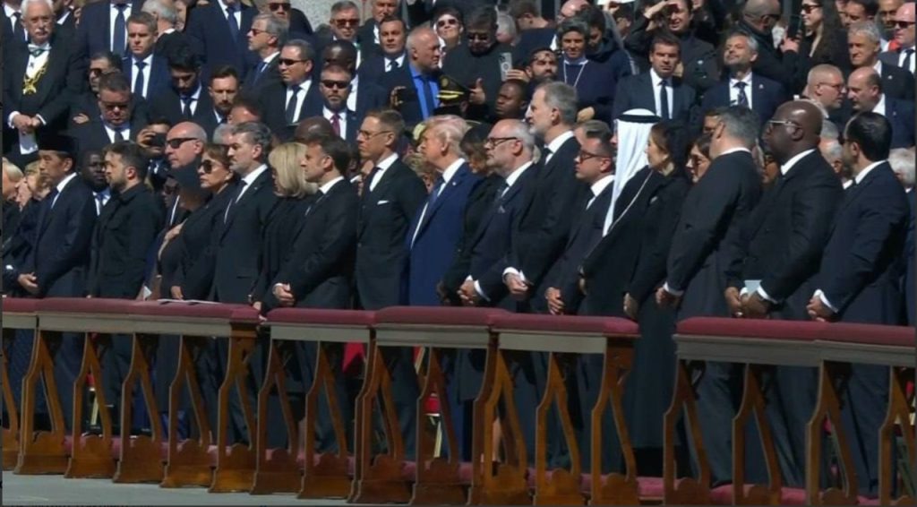 delegácia na pohrebe pápeža