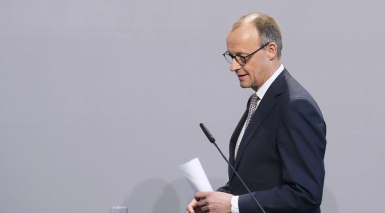 Merz potvrdil vytvorenie vládnej koalície CDU/CSU a SPD