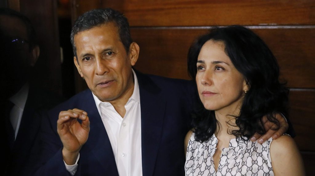 Exprezidenta Peru Humalu spolu s manelkou odsúdili na 15 rokov do väzenia