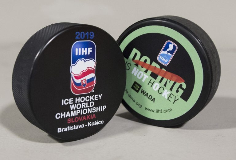 puky tréning oficiálny puk MS 2019 hokej Slovensko