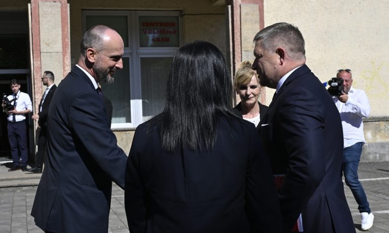 Výjazdové rokovanie vlády v Handlovej Grúberová Fico