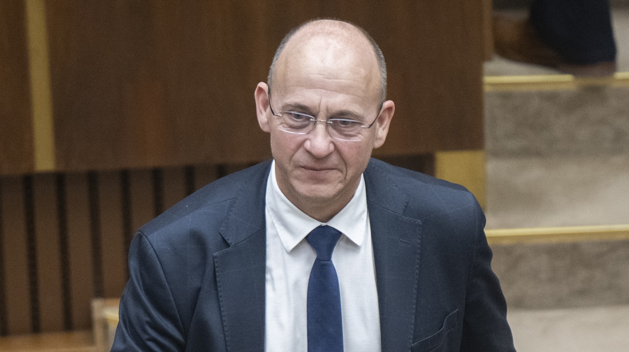 Mimoriadna 24. schôdza Národnej rady SR