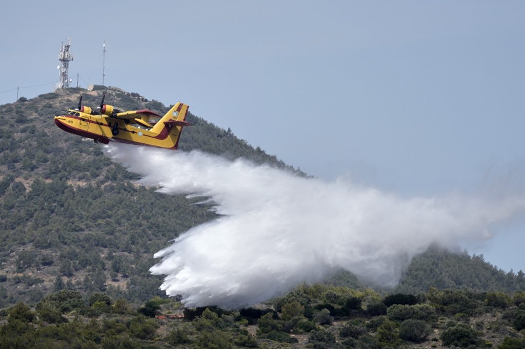 Grécko nasadzuje do aktuálnej požiarnej sezóny rekordný počet hasičov i dronov
