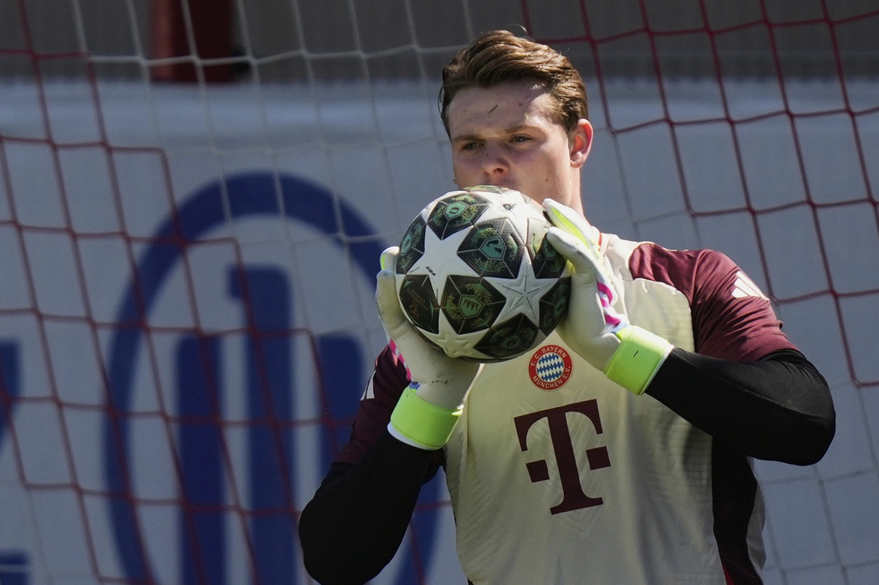 Jonas Urbig