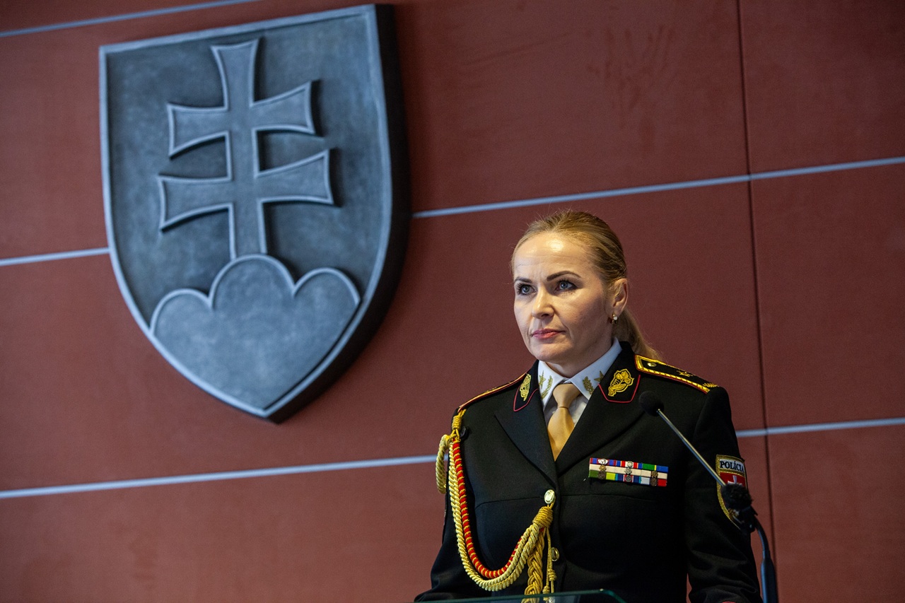 Jana Maškarováq