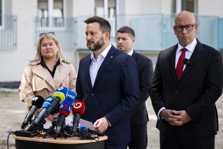 Bratislava: Prvý nájomný bytový dom na Muchovom námestí je skolaudovaný