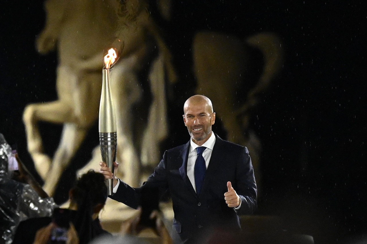 Zidane Paris Olympics Opening Ceremony