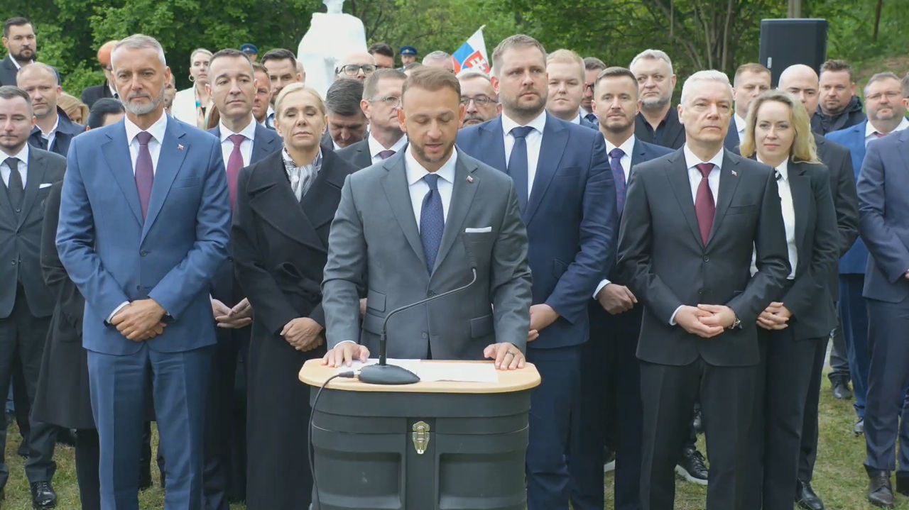 hlasáci eštok