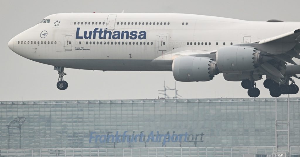 Boeing 747-8