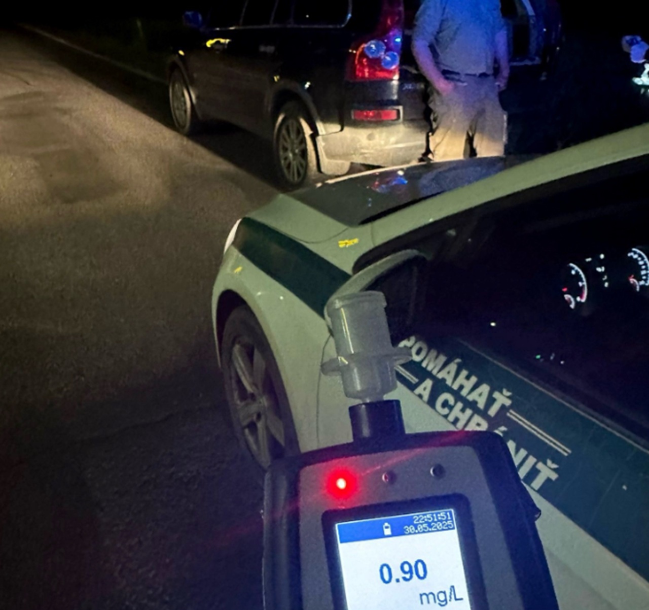 Vodič šoféroval v Beladiciach opitý, skončil v policajnej cele