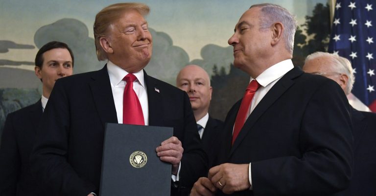 Biely dom: Trump má po útokoch v Iráne naďalej záujem o diplomaciu
