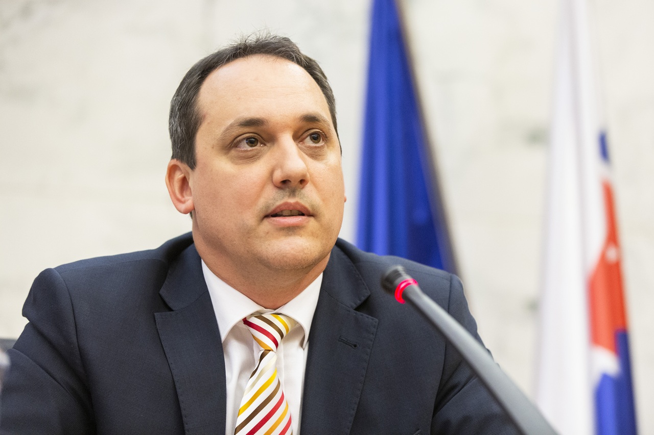 Viktor Novysedlák